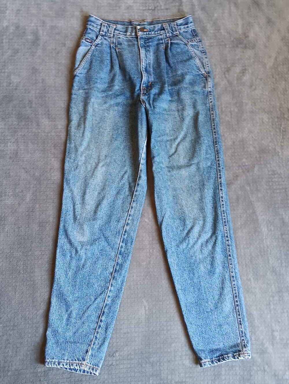 90s Chic USA Distressed High Waist Mom Jeans, Blue Worn Denim Vintage Size 14